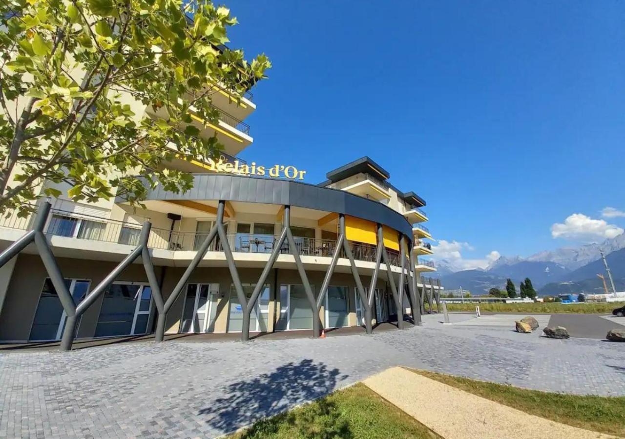 Alp Art Hotel Monthey Collombey-Muraz Ngoại thất bức ảnh
