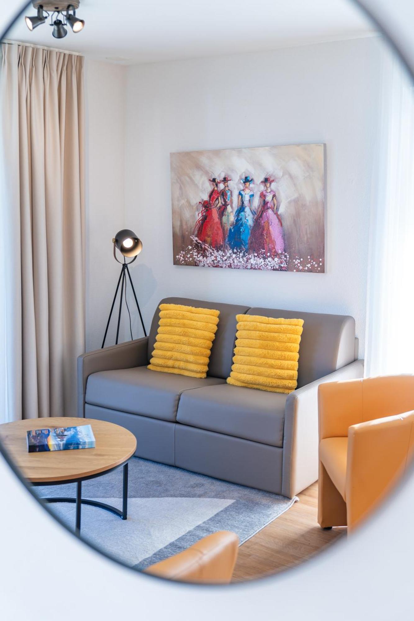 Alp Art Hotel Monthey Collombey-Muraz Ngoại thất bức ảnh