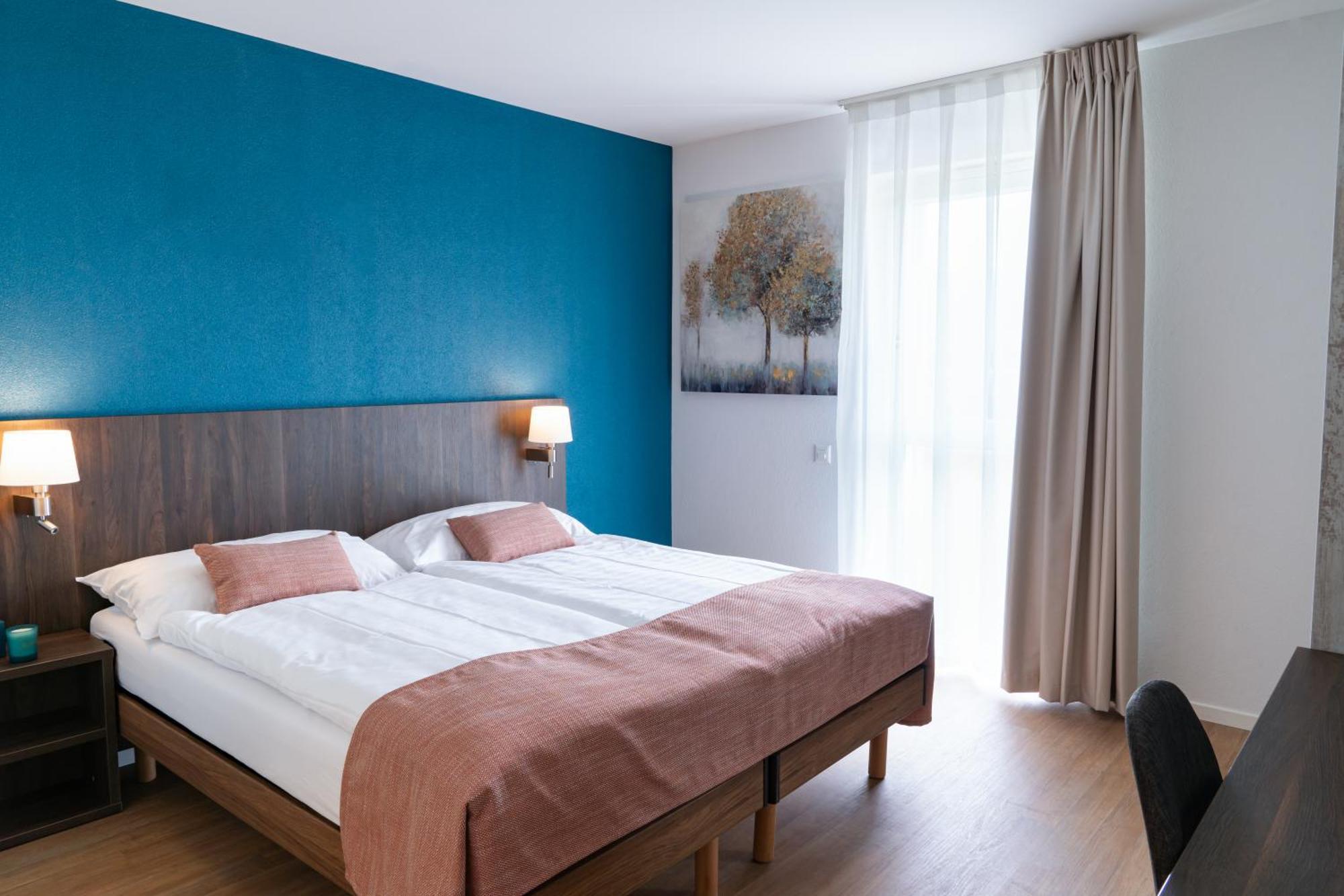 Alp Art Hotel Monthey Collombey-Muraz Ngoại thất bức ảnh